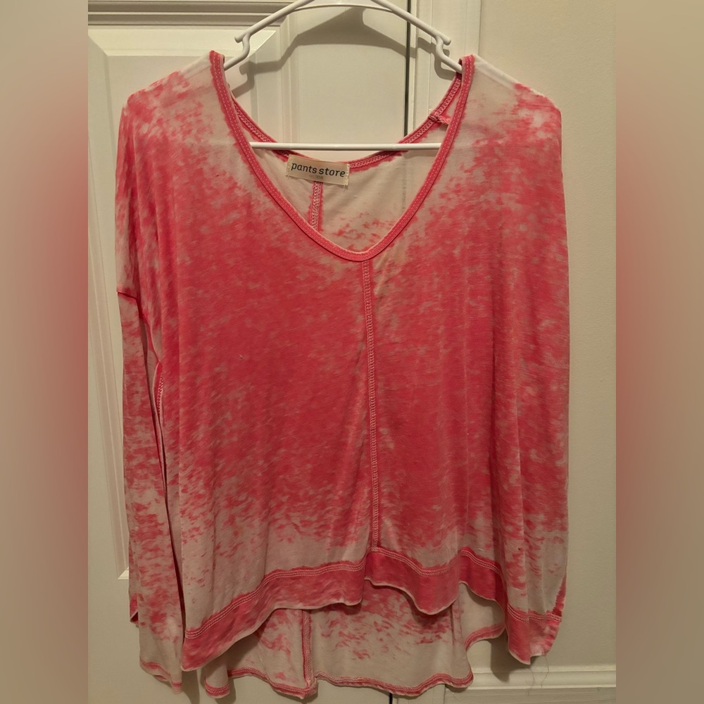 Long sleeve pink flowy top from the Pants Store in a size small.